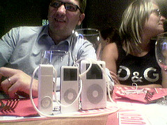 ipod_trio_lele_e_elisabetta.jpg
